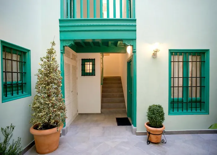 Laurel Suites s